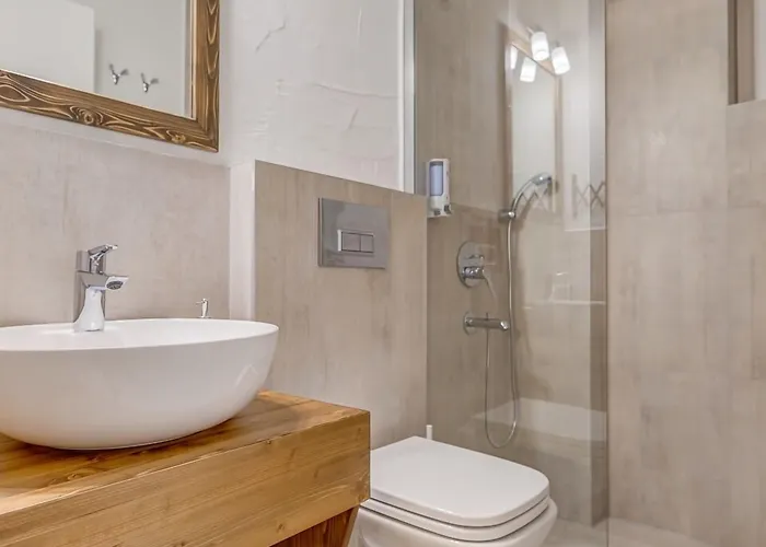 Ξενοδοχείο Peri Butik 2*